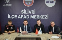 Başkan Balcıoğlu ve Kaymakam Toğan depremin ardından durum değerlendirmesinde bulundu
