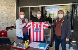 Umuç'dan Danamandıraspor'a Destek