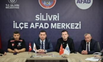 Başkan Balcıoğlu ve Kaymakam Toğan depremin ardından durum değerlendirmesinde bulundu