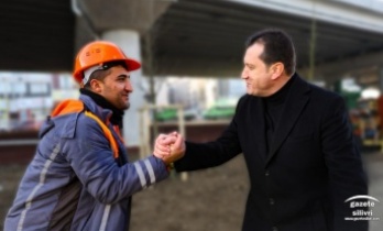 "Yaşasın emek, yaşasın dayanışma, yaşasın 1 Mayıs!"