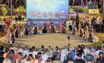 Uluslararası Halk Dansları Gösterileri Silivri’de Renkli Görüntülere Sahne Oldu